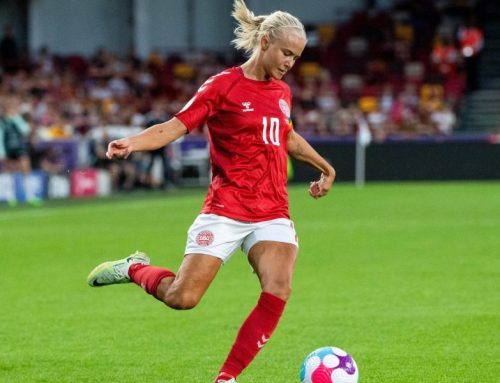 Dansk eufori i Viborg: Kvindelandsholdet banker Tyskland 2-0 i første Nations League-kamp
